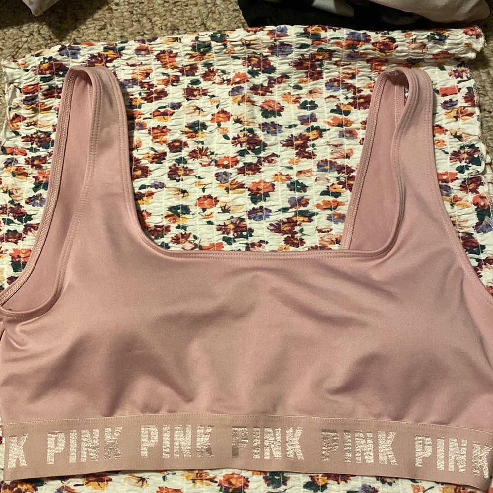 VS PINK SPORTS BRA